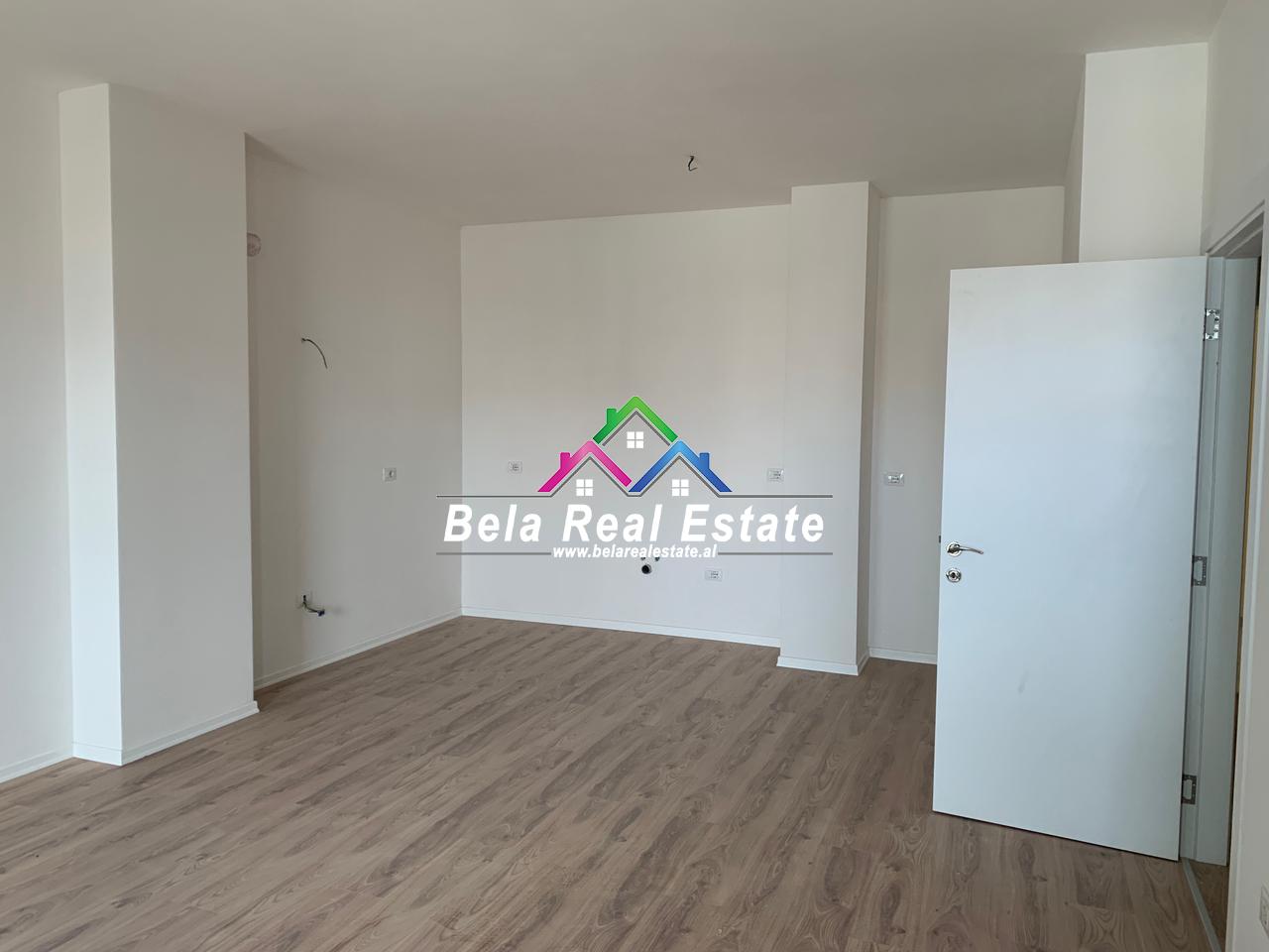 Siper Maternitetit te Ri Apt 2+1 (4)
