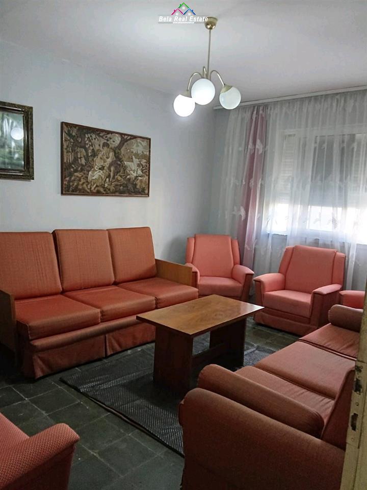 jepet-me-qera-apartament-2-1-prane-oxhakut-tek-xhamia-xhura (1)