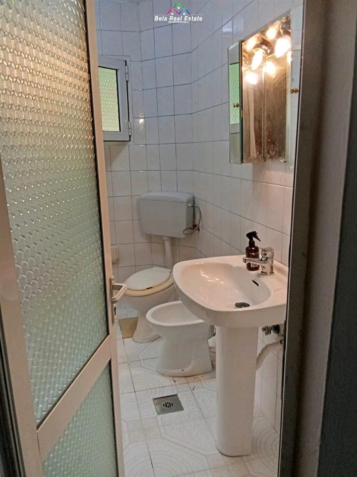 jepet-me-qera-apartament-2-1-prane-oxhakut-tek-xhamia-xhura (2)
