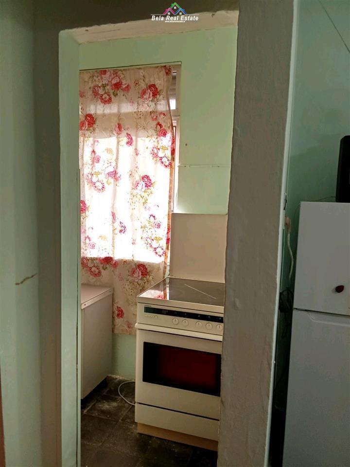 jepet-me-qera-apartament-2-1-prane-oxhakut-tek-xhamia-xhura (4)