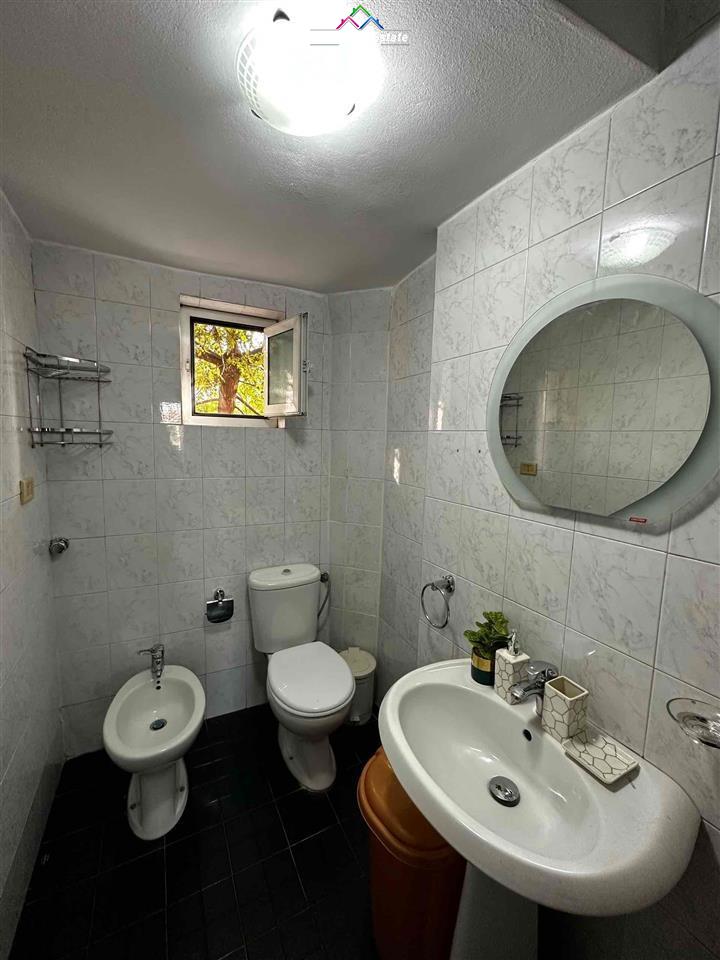 apartament-me-qera-tek-mine-peza (12)